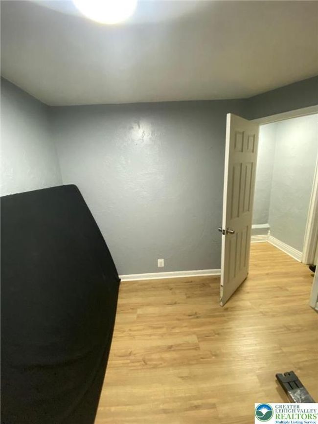 522 N Jordan St, Townhouse with 4 bedrooms, 1 bathrooms and null parking in Allentown PA | Image 16