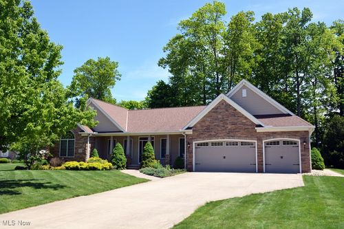 7711 Marewood Pl, Concord Township, OH, 44077-9033 | Card Image