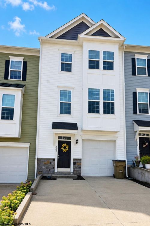234 Tide Way, Morgantown, WV, 26508-1800 | Card Image