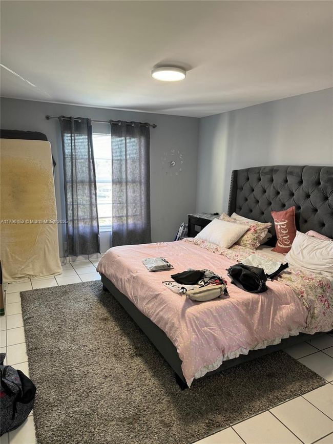 APT-404 - 8005 Lake Dr, Condo with 1 bedrooms, 1 bathrooms and null parking in Doral FL | Image 4