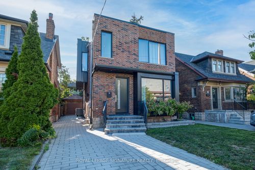6 Macnaughton Rd, East York, ON, M4G3H4 | Card Image