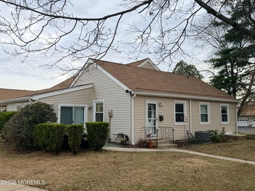 f-139 Wein Market, Freehold, NJ, 07728-5226 | Card Image