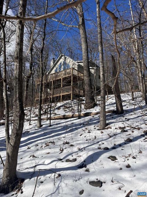 30 Stony Cove Ln, Wintergrn Rst, VA, 22967-8242 | Card Image