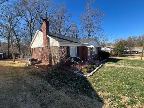 203 W Oneal St, Gaffney, SC, 29340-2141 | Card Image