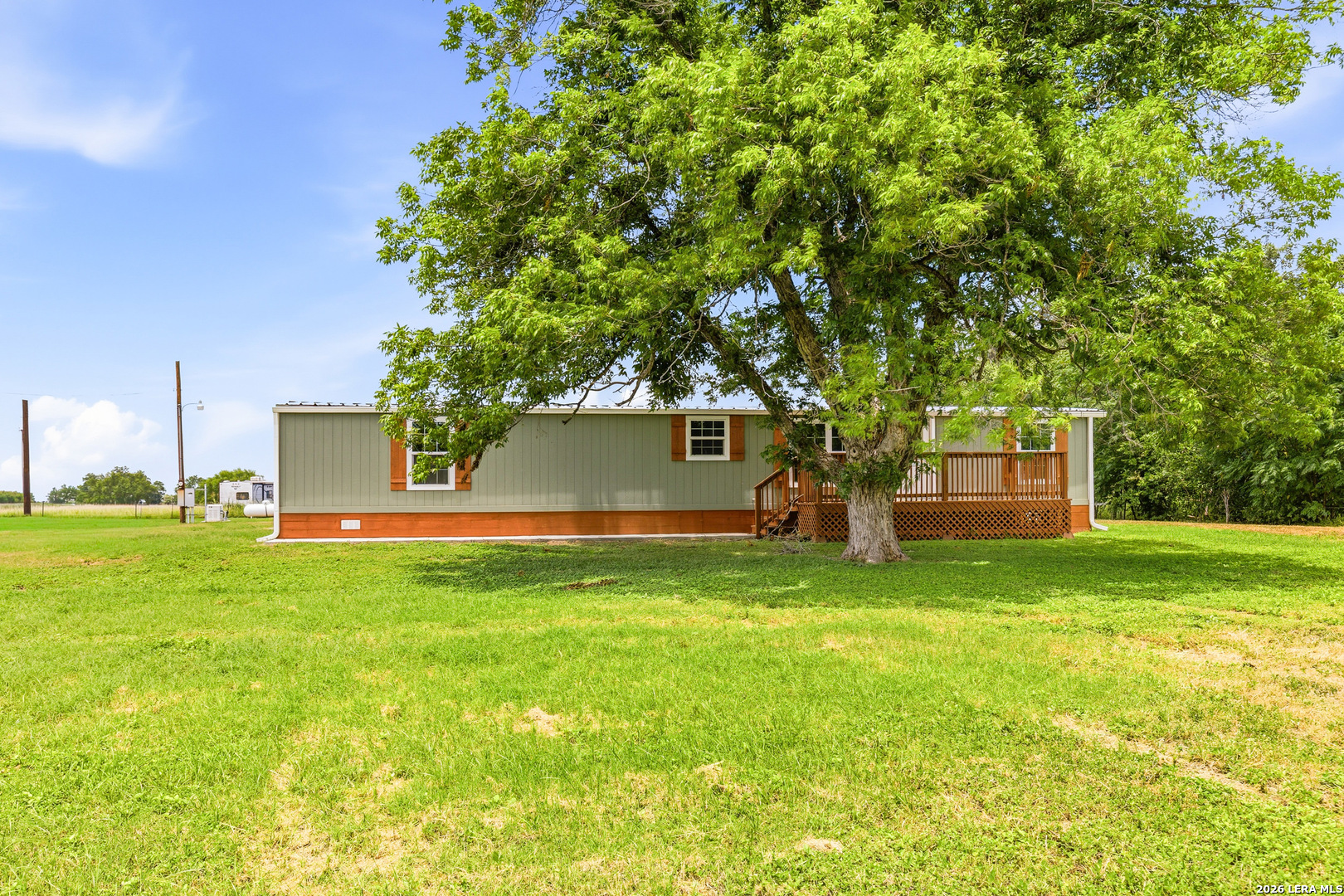 Residential Lease in Lytle 3