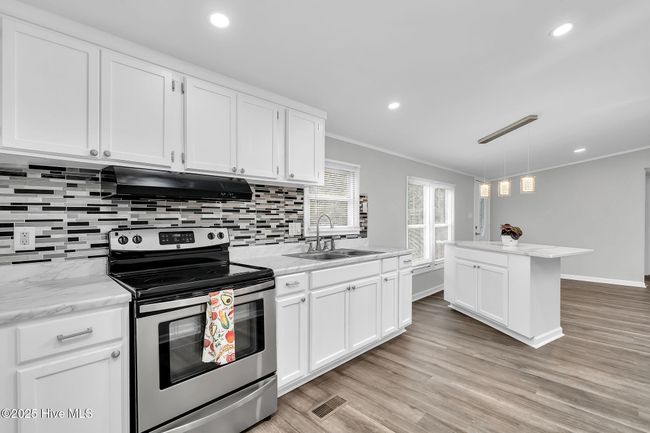 958 Walter Holmes Rd, House other with 3 bedrooms, 2 bathrooms and null parking in Maple Hill NC | Image 6