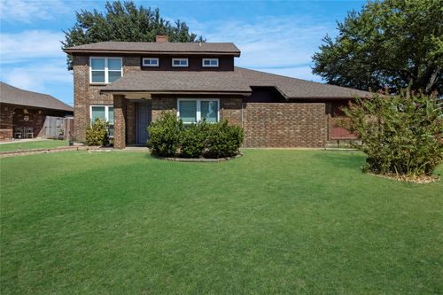 1908 Prairie Creek Trl, Garland, TX, 75040-4411 | Card Image