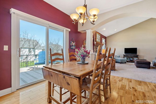 21-web-or-mls-A7400677 | Image 22