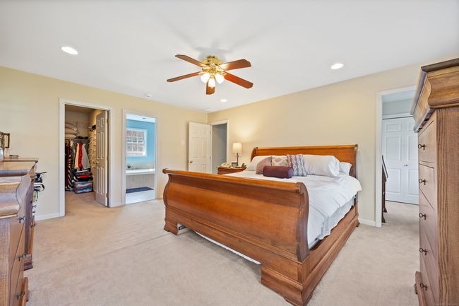 Primary Bedroom | Image 17