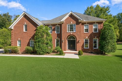 752 Adkisson Ln, Nashville, TN, 37205-1241 | Card Image