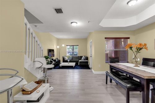 1403-983 Sw 143rd Ave, Pembroke Pines, FL, 33027-6156 | Card Image