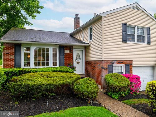 426 Rockledge Ave, HUNTINGDON VALLEY, PA, 19006-8619 | Card Image