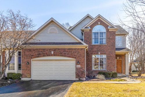3952 Honeymoon Rdg, Lake In The Hills, IL, 60156-6500 | Card Image