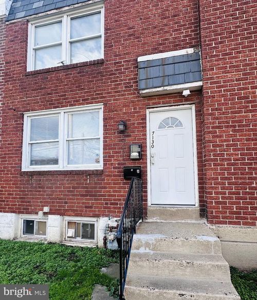 7130 Clinton Rd, UPPER DARBY, PA, 19082-5212 | Card Image