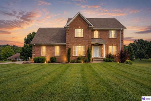 427 Deer Run Way, Elizabethtown, KY, 42701-6548 | Card Image