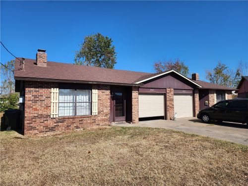 2305/2307 W Pecan Street, Rogers, AR, 72758 | Card Image