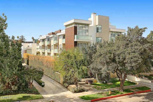 301-257 S Hudson Avenue, Pasadena, CA, 91101 | Card Image