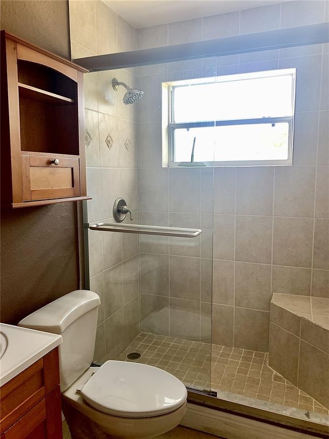 APT-233 - 151 N Orlando Ave, Condo with 2 bedrooms, 1 bathrooms and null parking in WINTER PARK FL | Image 9