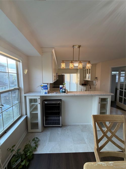 27 Georgetown Court, Dearborn, MI, 48126 | Card Image