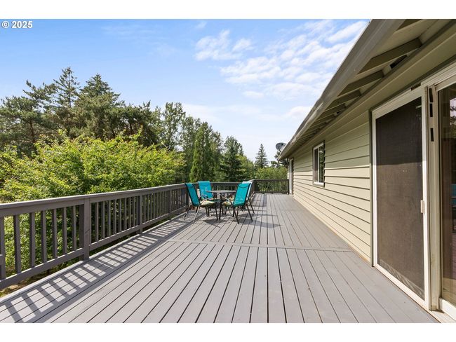 1472 Sw 14 Th St, House other with 4 bedrooms, 3 bathrooms and 2 parking in Gresham OR | Image 21