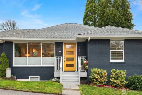 1816 Ne 82nd St, Seattle, WA, 98115-4461 | Card Image