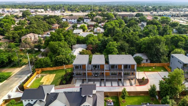 1B - 4022 Valley View Rd, Condo with 3 bedrooms, 4 bathrooms and 3 parking in Austin TX | Image 25