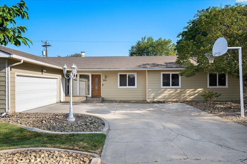 904 W 25th Avenue, Kennewick, WA, 99337 | Card Image