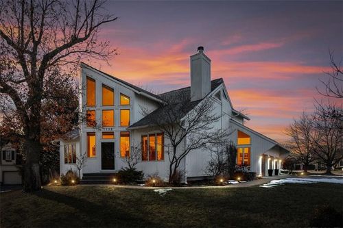 1112 Ne Long Ridge Rd, Lee's Summit, MO, 64064-2401 | Card Image