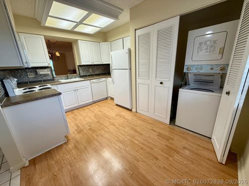 303-2212 S Cypress Bend Dr, Pompano Beach, FL, 33069-4462 | Card Image