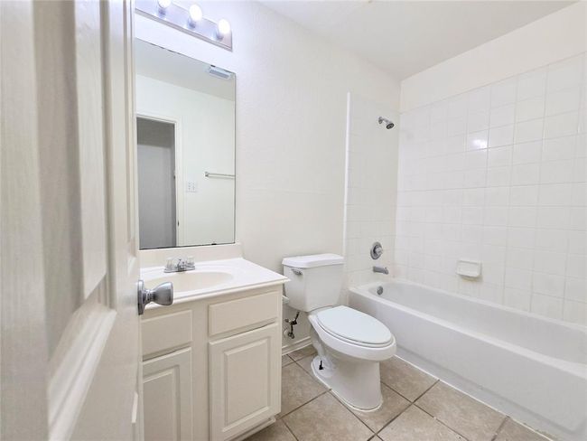 22911 Twisting Maple Ct, House other with 3 bedrooms, 3 bathrooms and 2 parking in Spring TX | Image 36