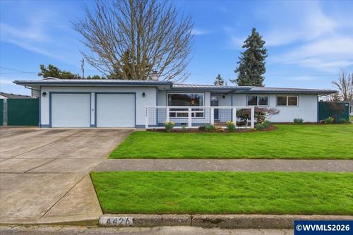 4426 46th Ave Ne, Salem, OR, 97305-3103 | Card Image