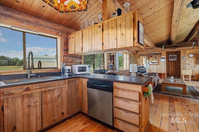 982 E 2700 S, House other with 2 bedrooms, 2 bathrooms and null parking in Hagerman ID | Image 11
