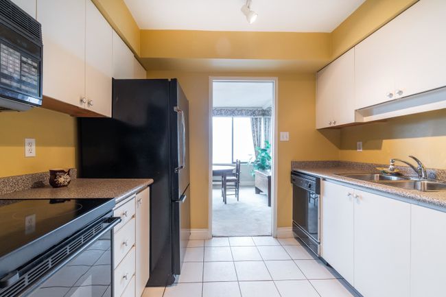 533 - 666 Leg In Boot Square, Condo with 3 bedrooms, 2 bathrooms and 2 parking in Vancouver BC | Image 20