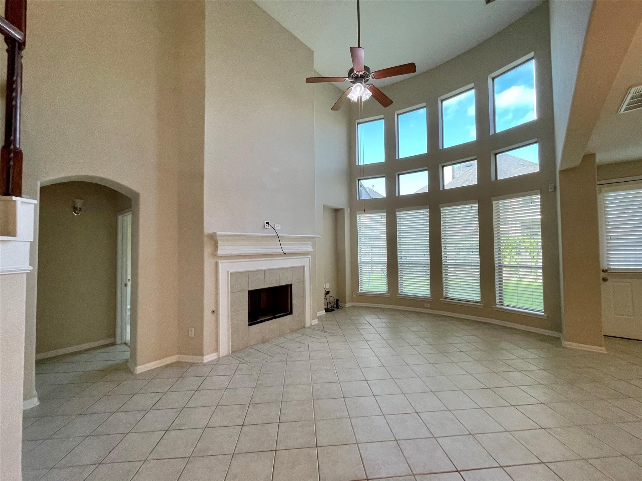Residential Lease in Cypress 3