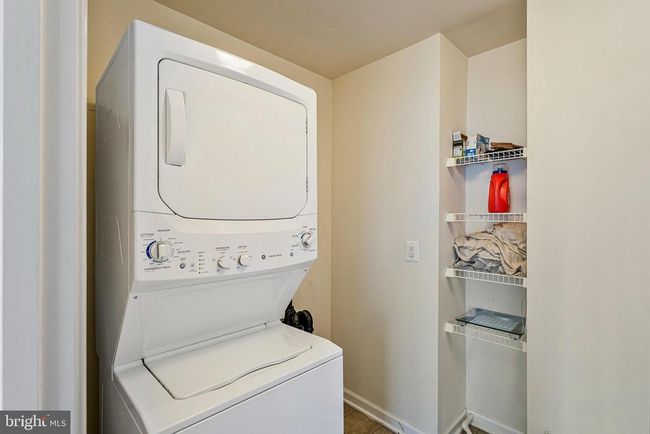 21570 Romans Dr, Townhouse with 3 bedrooms, 3 bathrooms and null parking in ASHBURN VA | Image 22