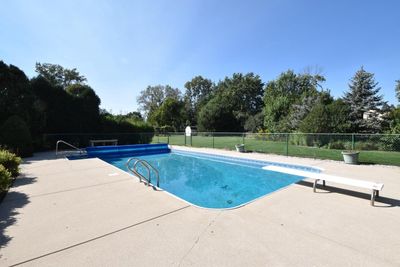 N24W22312 Elmwood Drive, House other with 4 bedrooms, 2 bathrooms and null parking in PEWAUKEE WI | Image 3