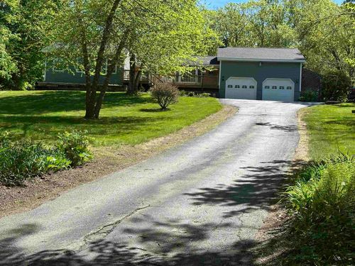 201 Gunn Road, Keene, NH, 03431 | Card Image