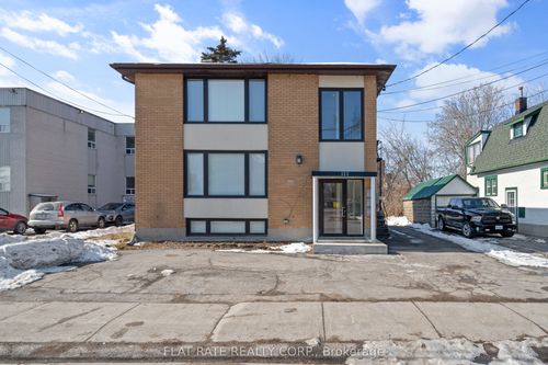 122 Bleecker Ave, Belleville, ON, K8N3T7 | Card Image