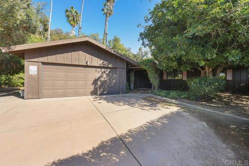 9485 Fortune Ln, La Mesa, CA, 91941-4408 | Card Image