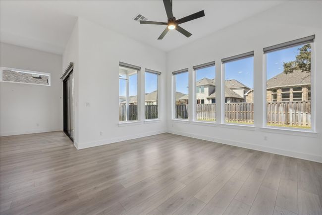 1325 Kneehigh Ln, House other with 3 bedrooms, 3 bathrooms and 2 parking in Georgetown TX | Image 5