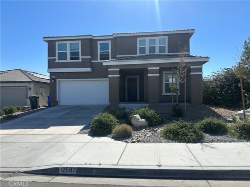 12587 Egan Pl, Victorville, CA, 92395 | Card Image