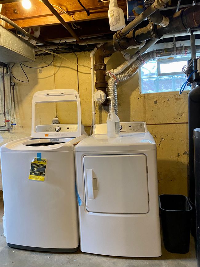 Waher & Dryer in basement | Image 17