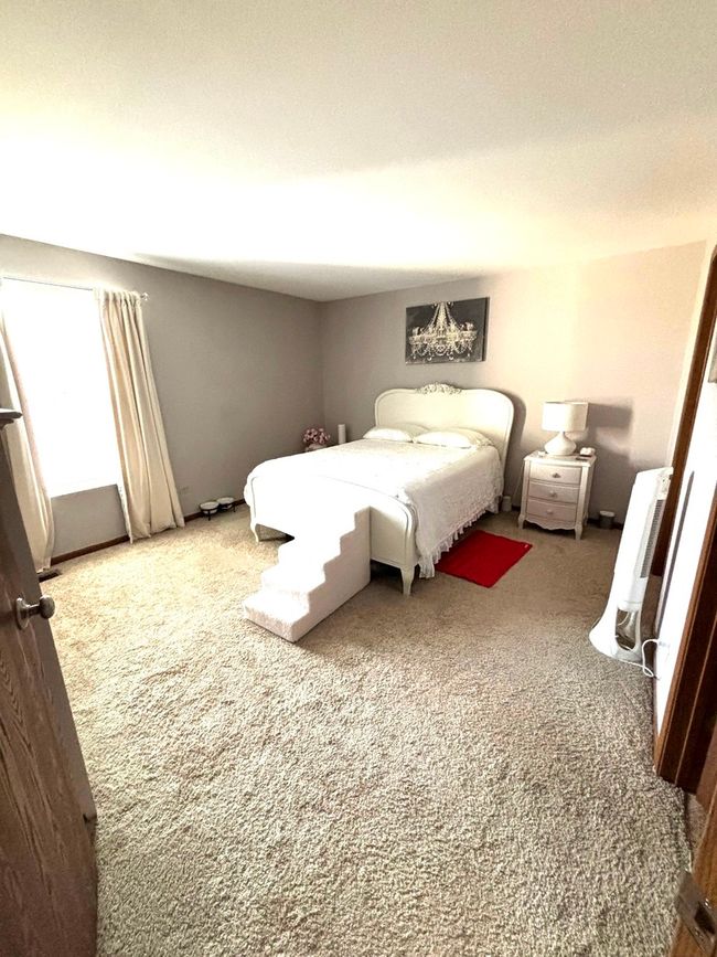 APT-8 - 133 Idle Wild Ct, Condo with 2 bedrooms, 2 bathrooms and 2 parking in Schaumburg IL | Image 24