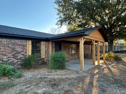 15 Earl Drive, Conway, AR, 72032 | Card Image