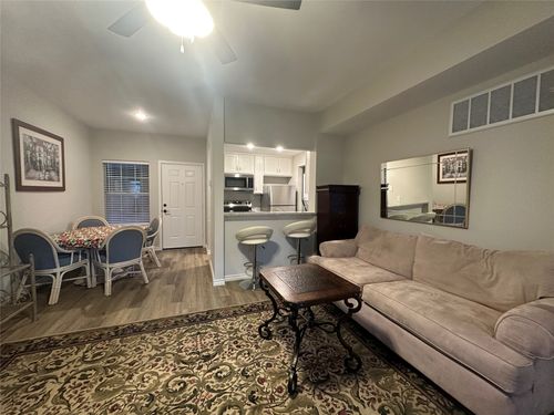 apt-1112-5325 Bent Tree Forest Dr, Dallas, TX, 75248-3462 | Card Image