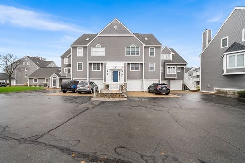 unit-810-700 Shore Dr, Fall River, MA, 02721-1087 | Card Image