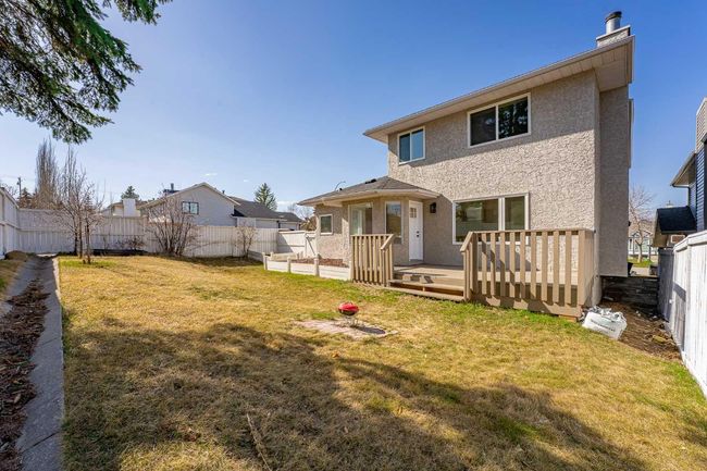 135 Sandringham Rd Nw, House other with 4 bedrooms, 4 bathrooms and 4 parking in Calgary AB | Image 18