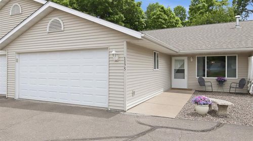 1175 Evergreen Ln, Chippewa Falls, WI, 54729-8820 | Card Image
