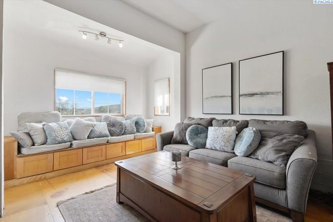 39304 N Olson Pr Nw, Home with 2 bedrooms, 1 bathrooms and null parking in Benton City WA | Image 24
