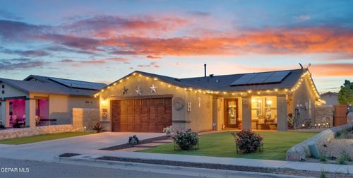 724 Villa Romero Dr, Horizon City, TX, 79928-5894 | Card Image